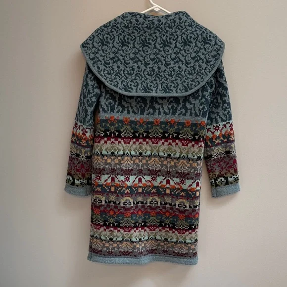 Sundance Gray and Black Knit Cardigan - Picture 3 of 3